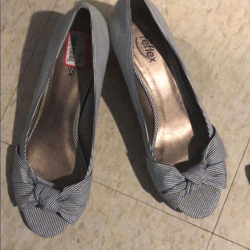 Brand new wedge sandals